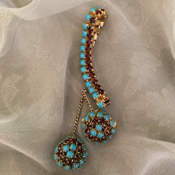Vintage Signed Hattie Carnegie Bracelet